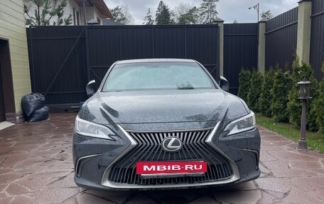 Lexus ES VII, 2018 год, 3 900 000 рублей, 5 фотография