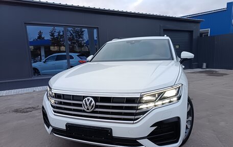 Volkswagen Touareg III, 2020 год, 5 300 000 рублей, 7 фотография