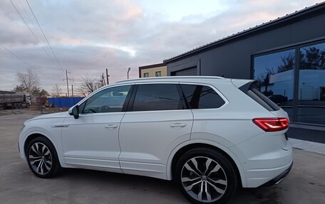 Volkswagen Touareg III, 2020 год, 5 300 000 рублей, 9 фотография