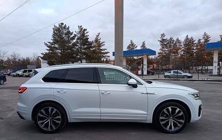 Volkswagen Touareg III, 2020 год, 5 300 000 рублей, 15 фотография