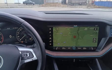 Volkswagen Touareg III, 2020 год, 5 300 000 рублей, 32 фотография