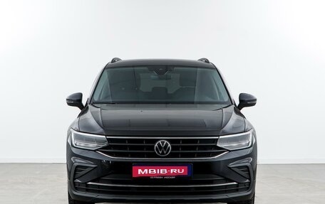 Volkswagen Tiguan II, 2021 год, 3 188 888 рублей, 3 фотография