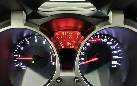 Nissan Juke II, 2012 год, 910 000 рублей, 13 фотография