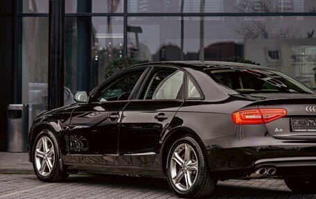 Audi A4, 2014 год, 1 255 000 рублей, 9 фотография
