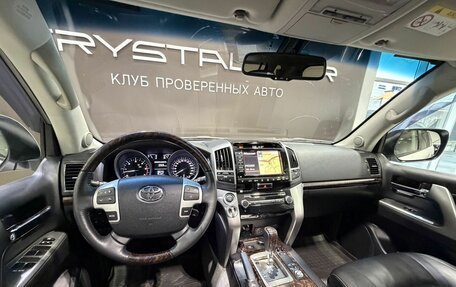 Toyota Land Cruiser 200, 2015 год, 5 200 000 рублей, 10 фотография