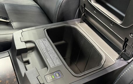 Toyota Land Cruiser 200, 2015 год, 5 200 000 рублей, 13 фотография