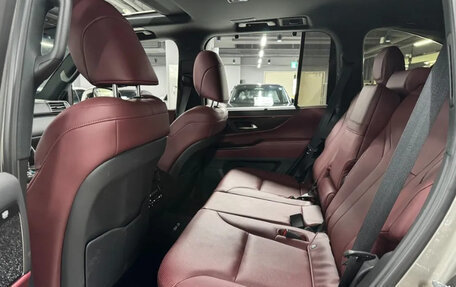 Lexus LX, 2025 год, 16 850 172 рублей, 6 фотография