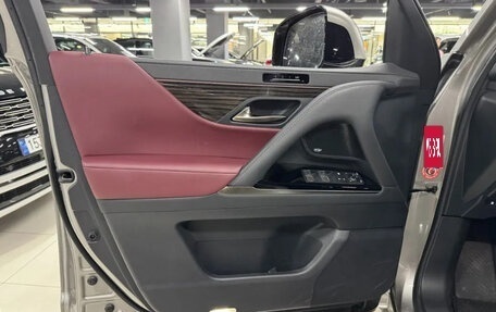 Lexus LX, 2025 год, 16 850 172 рублей, 11 фотография