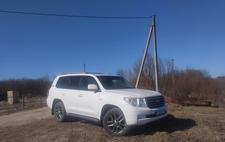 Toyota Land Cruiser 200, 2011 год, 2 999 000 рублей, 21 фотография