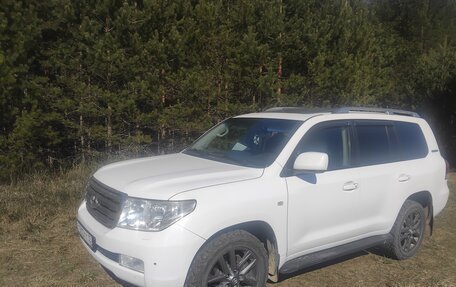 Toyota Land Cruiser 200, 2011 год, 2 999 000 рублей, 17 фотография