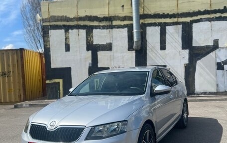 Skoda Octavia, 2013 год, 1 050 000 рублей, 2 фотография