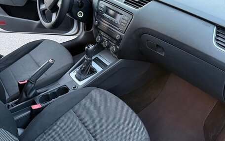 Skoda Octavia, 2013 год, 1 050 000 рублей, 17 фотография