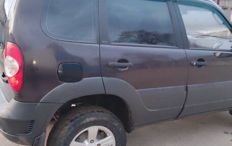 Chevrolet Niva I рестайлинг, 2012 год, 470 000 рублей, 8 фотография