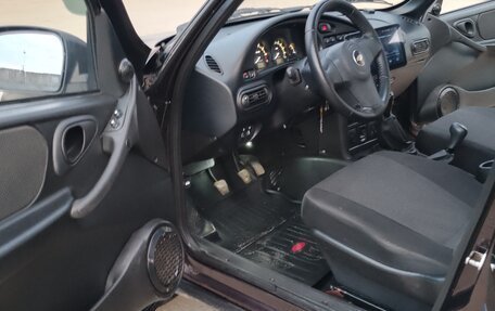 Chevrolet Niva I рестайлинг, 2012 год, 470 000 рублей, 16 фотография