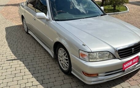 Toyota Cresta, 1983 год, 800 000 рублей, 2 фотография