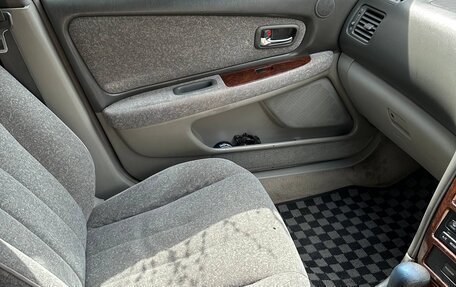 Toyota Cresta, 1983 год, 800 000 рублей, 14 фотография