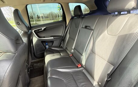 Volvo XC60 II, 2010 год, 1 370 000 рублей, 24 фотография