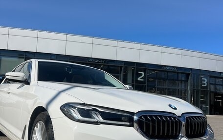 BMW 5 серия, 2021 год, 5 000 000 рублей, 3 фотография