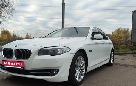 BMW 5 серия, 2012 год, 1 350 000 рублей, 2 фотография