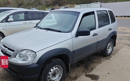 Chevrolet Niva I рестайлинг, 2019 год, 870 000 рублей, 4 фотография