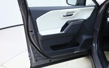 Toyota RAV4, 2026 год, 4 100 050 рублей, 22 фотография