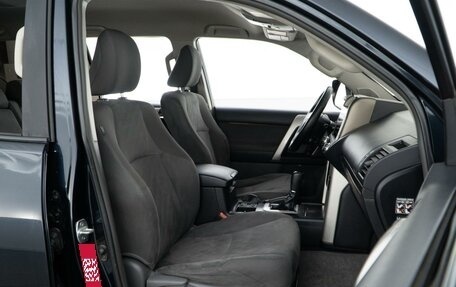 Toyota Land Cruiser Prado 150 рестайлинг 2, 2011 год, 2 377 077 рублей, 8 фотография