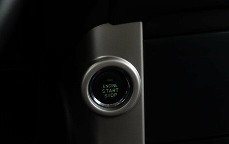 Toyota Land Cruiser Prado 150 рестайлинг 2, 2011 год, 2 377 077 рублей, 19 фотография