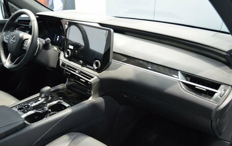 Lexus RX IV рестайлинг, 2025 год, 7 950 000 рублей, 29 фотография