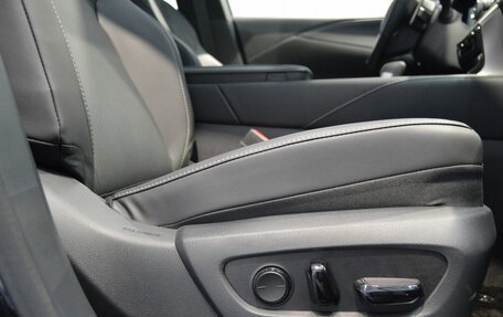 Lexus RX IV рестайлинг, 2025 год, 7 950 000 рублей, 30 фотография