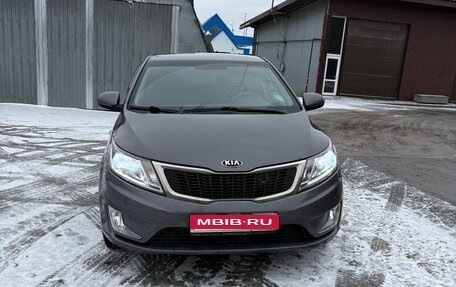 KIA Rio III рестайлинг, 2013 год, 890 000 рублей, 1 фотография