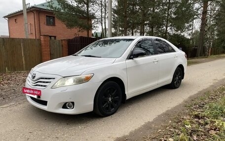 Toyota Camry, 2010 год, 1 345 000 рублей, 2 фотография