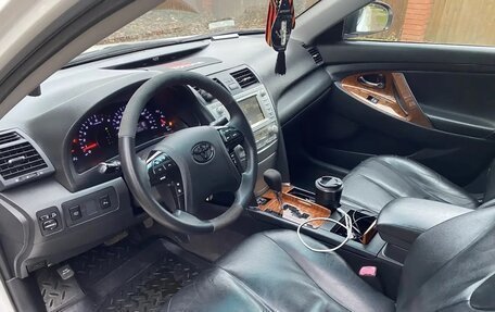 Toyota Camry, 2010 год, 1 345 000 рублей, 9 фотография