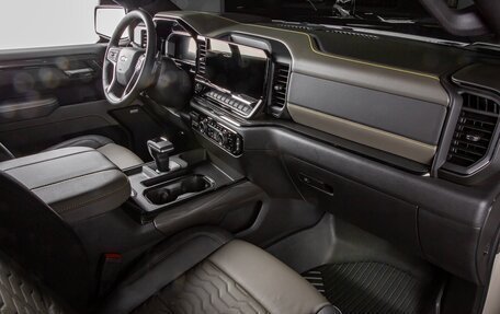 Chevrolet Silverado, 2026 год, 12 398 000 рублей, 13 фотография