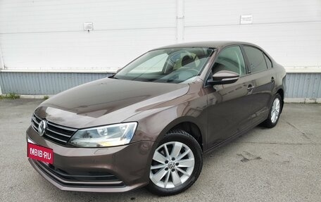 Volkswagen Jetta VI, 2016 год, 1 350 000 рублей, 2 фотография