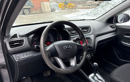 KIA Rio III рестайлинг, 2013 год, 890 000 рублей, 3 фотография