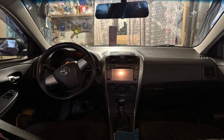 Toyota Corolla, 2011 год, 1 350 000 рублей, 7 фотография