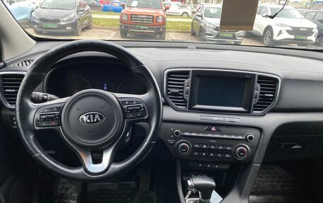 KIA Sportage IV рестайлинг, 2017 год, 1 974 000 рублей, 10 фотография