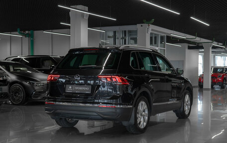 Volkswagen Tiguan II, 2021 год, 3 250 000 рублей, 5 фотография