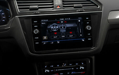 Volkswagen Tiguan II, 2021 год, 3 250 000 рублей, 16 фотография