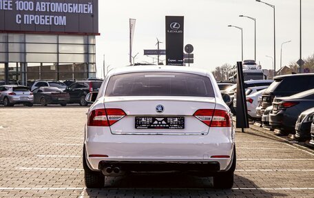 Skoda Superb III рестайлинг, 2014 год, 995 000 рублей, 5 фотография