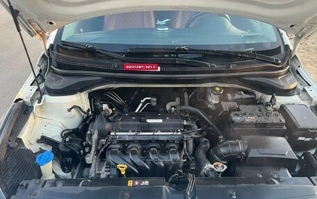 Hyundai Solaris II рестайлинг, 2017 год, 700 000 рублей, 10 фотография