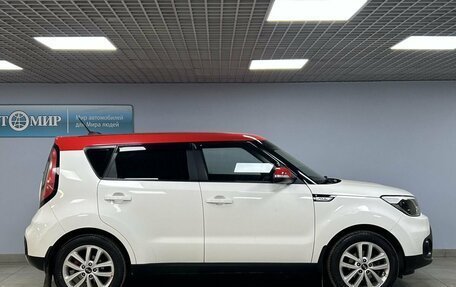 KIA Soul II рестайлинг, 2019 год, 1 742 000 рублей, 8 фотография