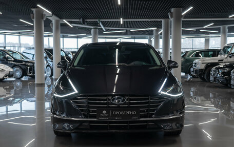 Hyundai Sonata VIII, 2019 год, 1 995 000 рублей, 3 фотография