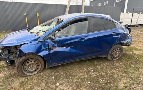 Hyundai Solaris II рестайлинг, 2013 год, 250 000 рублей, 3 фотография