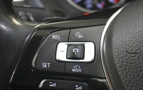 Volkswagen Tiguan II, 2018 год, 1 899 000 рублей, 8 фотография