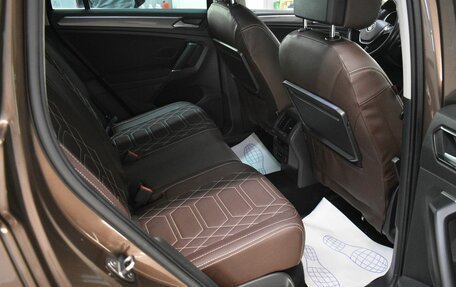 Volkswagen Tiguan II, 2018 год, 1 899 000 рублей, 15 фотография