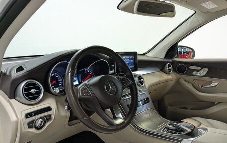 Mercedes-Benz GLC, 2016 год, 3 600 000 рублей, 15 фотография