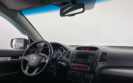 KIA Sorento II рестайлинг, 2013 год, 1 550 000 рублей, 11 фотография