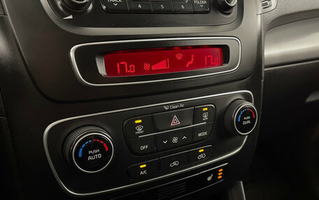 KIA Sorento II рестайлинг, 2013 год, 1 550 000 рублей, 15 фотография