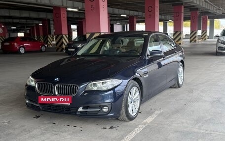 BMW 5 серия, 2014 год, 1 740 000 рублей, 2 фотография